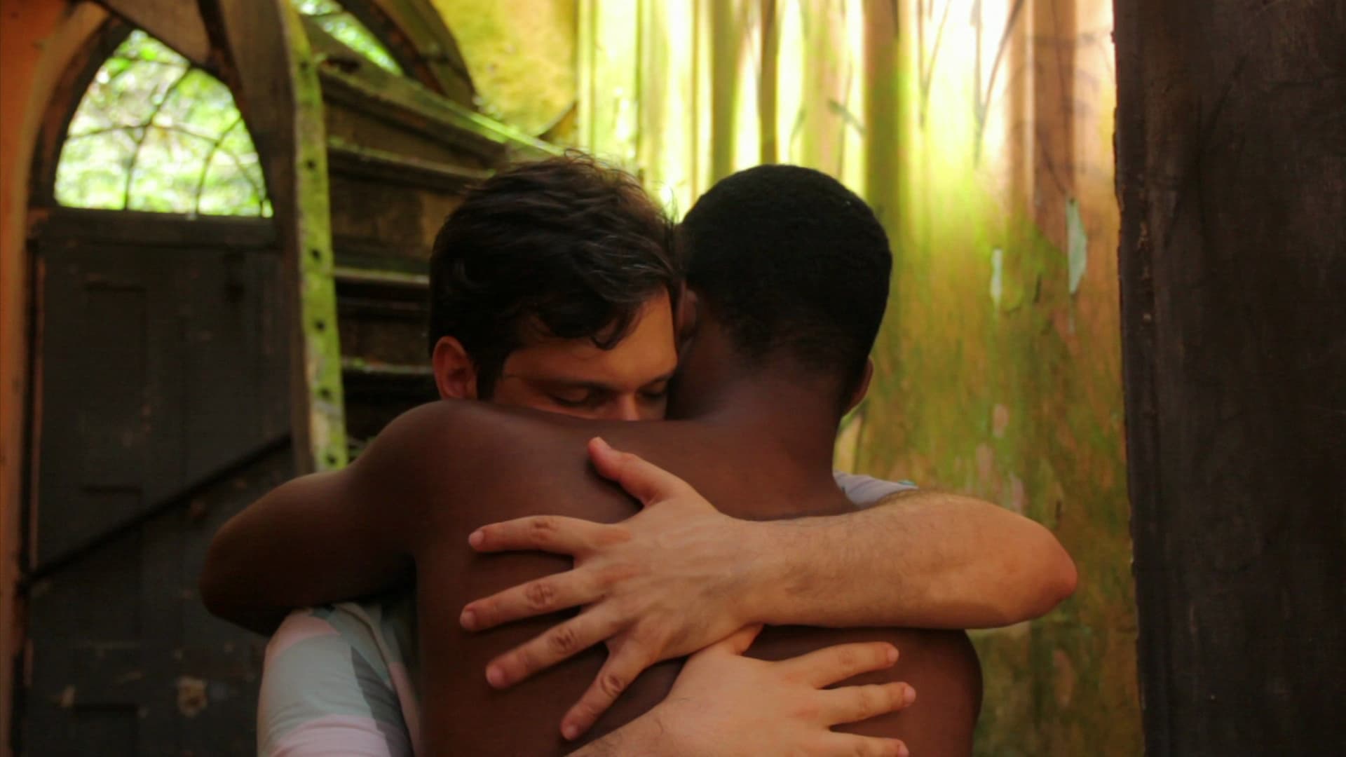 Still do filme Casa forte